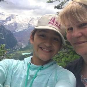 Meet your Posher, Debbie